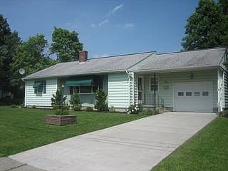 1st image of 27 Hughes St