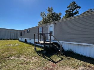 1633 Smart St, Leesville, LA 71446