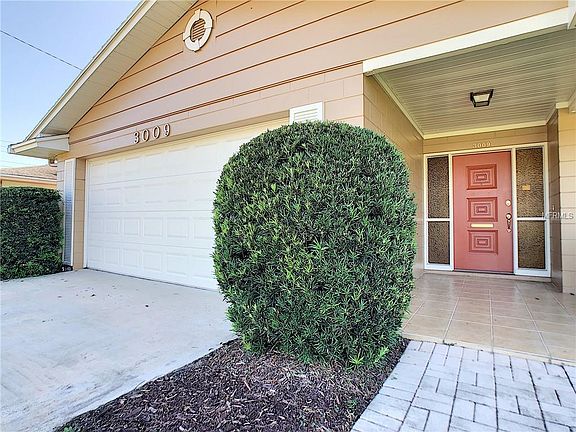 2nd image of 3009 Brandywine Dr