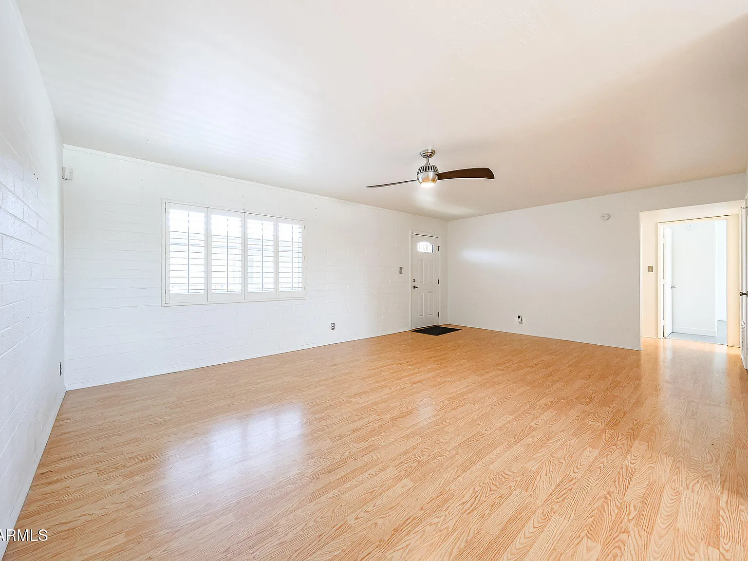 2 bed, 2.0 bath, 1120 sqft, $1,800 — Photo 3