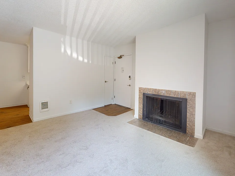 475 Ignacio Blvd #358