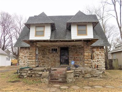 1439 S Willow Ave, Independence, MO, 64052