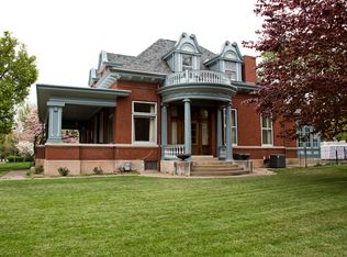 1803 Grove Ave, Quincy, IL 62301