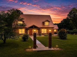 171 Togi Hill Rd, Noel, MO 64854