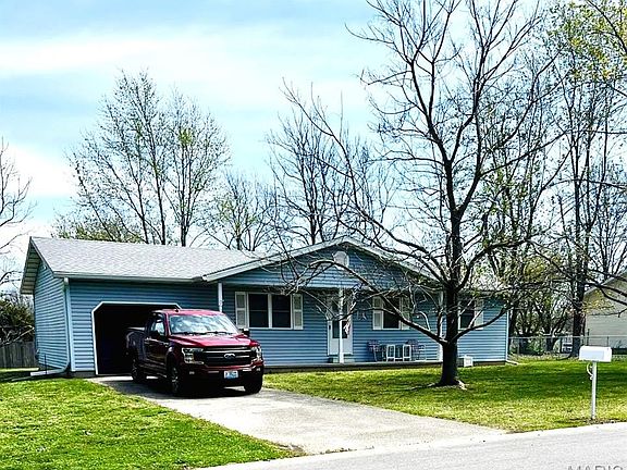 2nd image of 1524 Tekary St