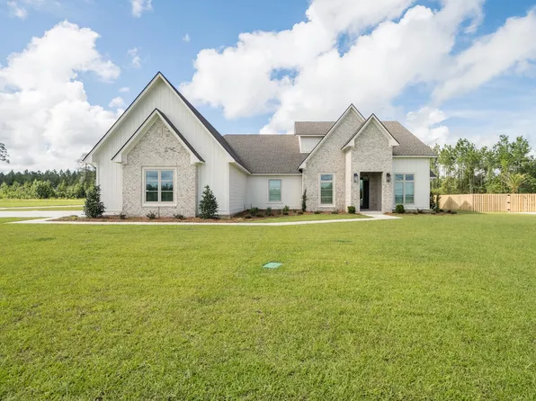 3644 Bear Lake Rd, Valdosta, GA 31601