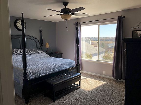 Large master bedroom 
