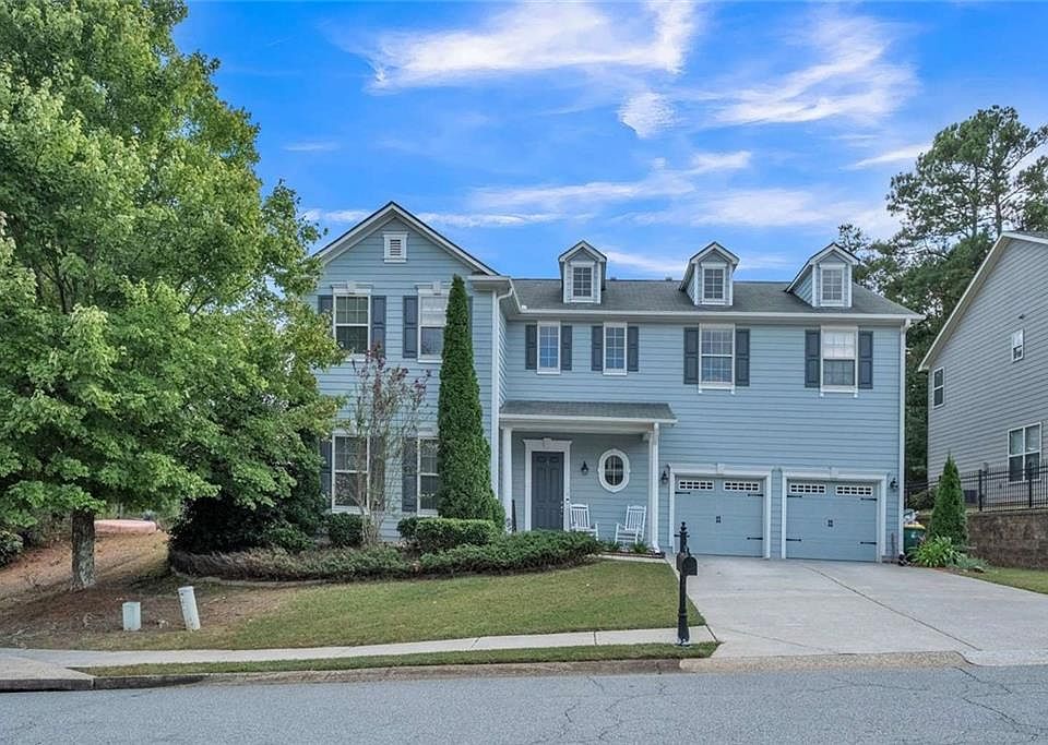 1st image of 221 Edinburgh Ln
