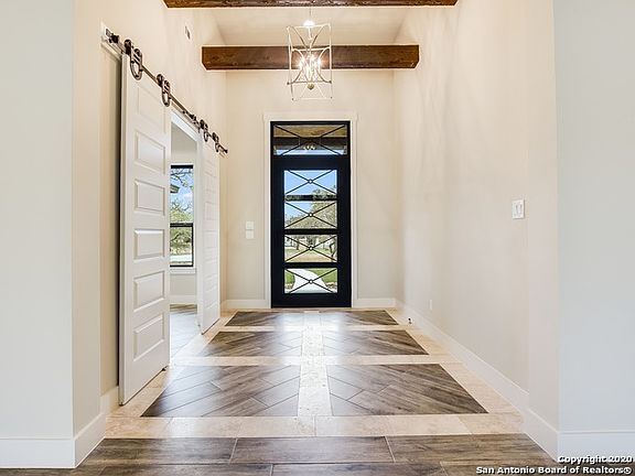 2nd image of 10020 Kendall Cyn