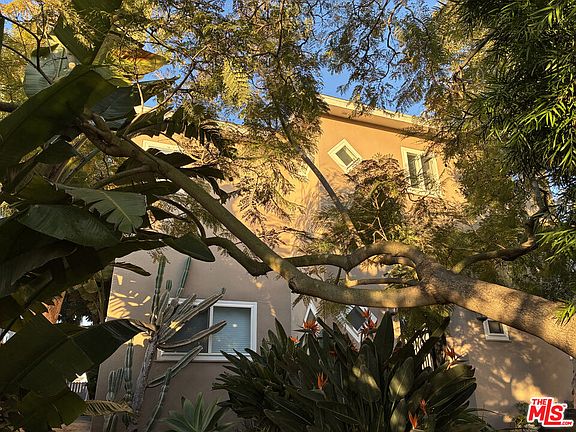 2nd image of 7545 Trask Ave