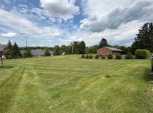 60 Ellett Rd NE, Christiansburg, VA 24073