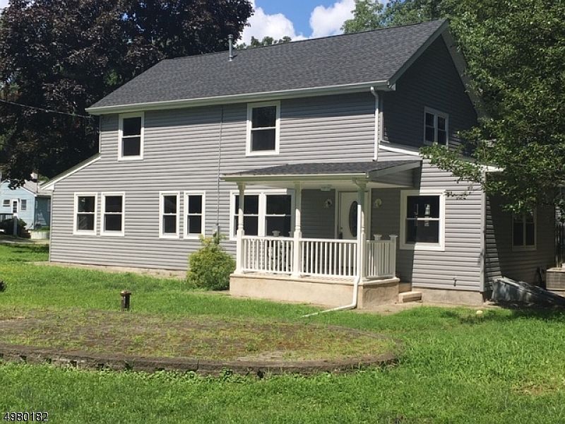2nd image of 14 Mountainside Dr