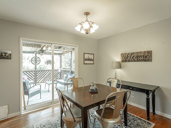 5th image of 1202 Cranbrook Dr