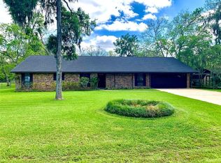 1427 North Rd, Lake Jackson, TX 77566