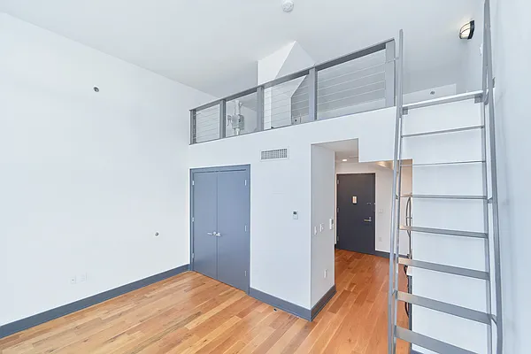 Rented by Living New York | media 15