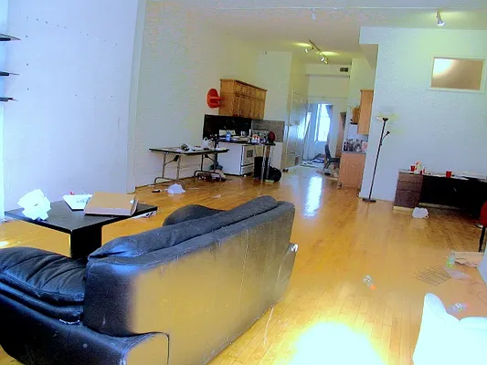 Rented by DSA Realty | media 18