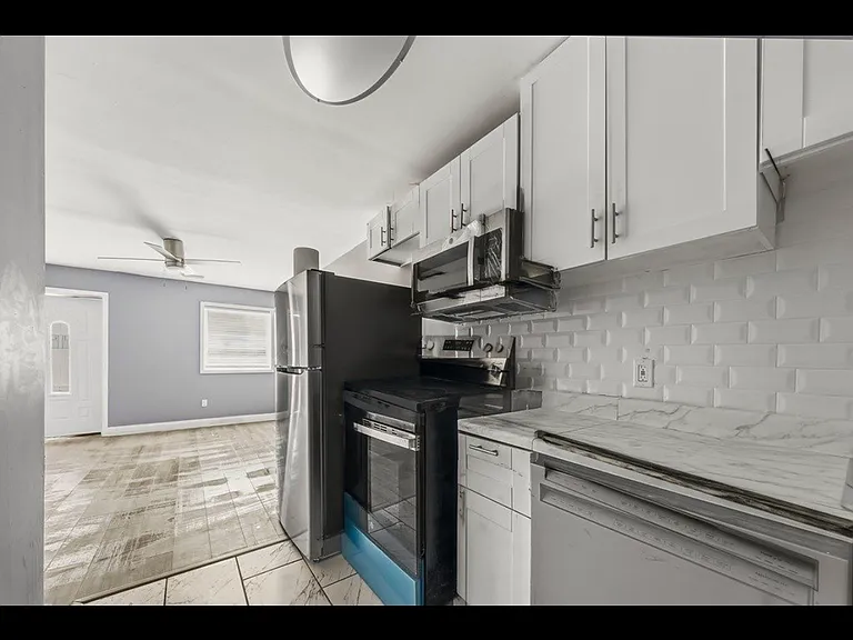 831 Rigdon Rd #C — Photo 2