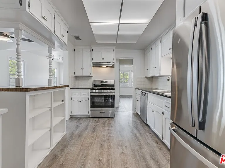 4905 Coolidge Ave — Photo 7