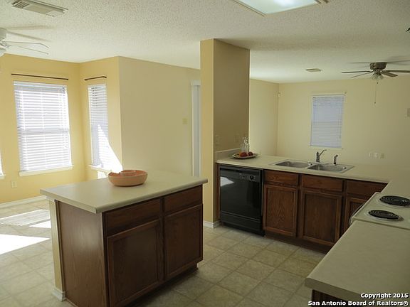 4th image of 2514 Arlene Park