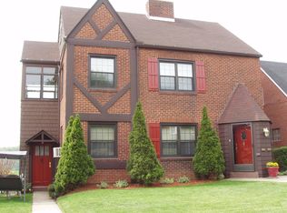 237 Spruce St, Canonsburg, PA