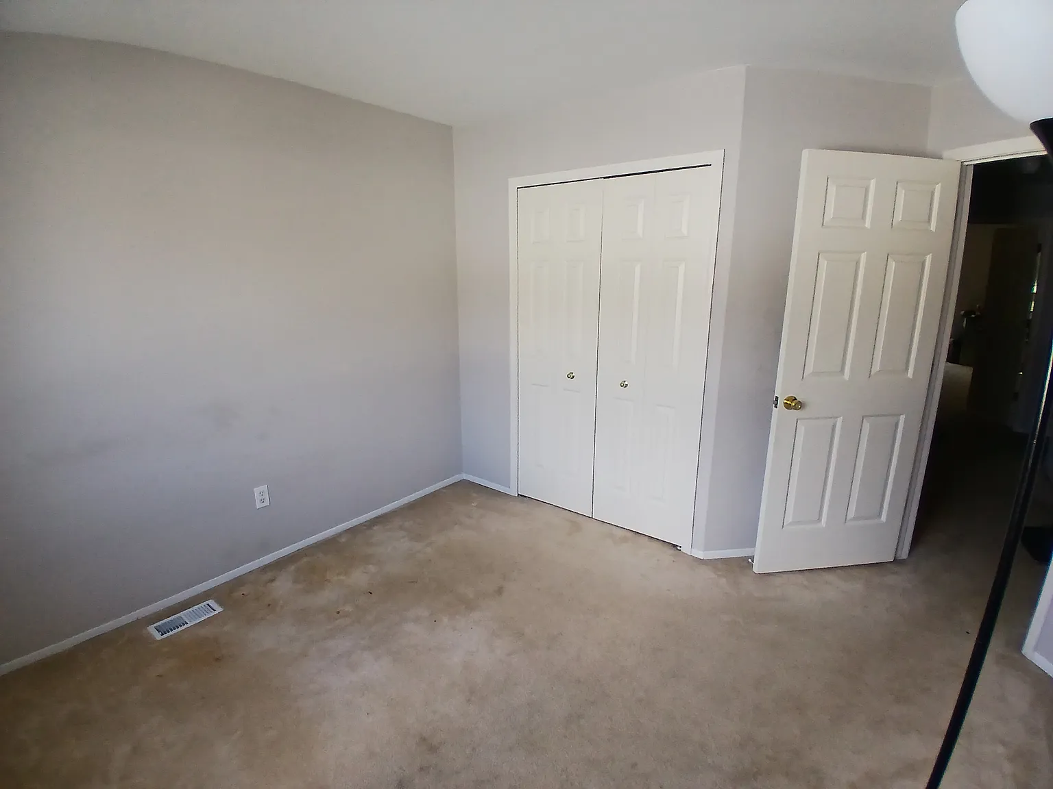3 bed, 1694 sqft, $700 — Photo 3