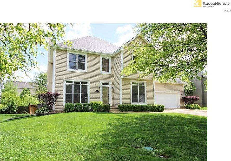 1st image of 1812 SW Pinecreek Ct