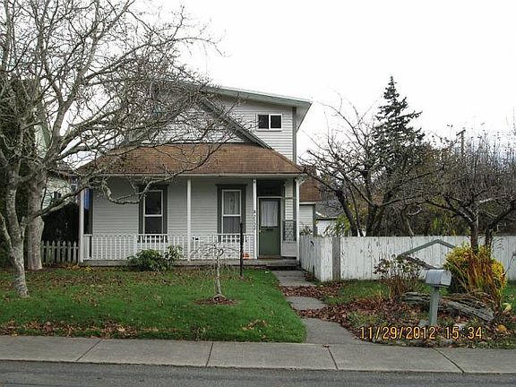 2-story, Sunnyland nbrhd