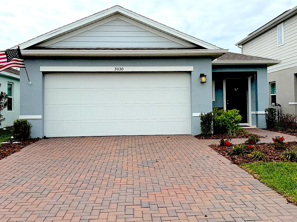 3030 Ruby Falls Dr