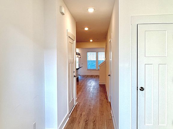 light LVP flooring throughout