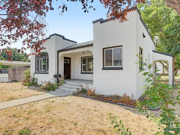 1202 9th St, Clarkston, WA 99403