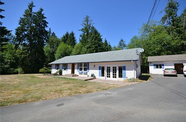 Bright and Cheery !  Sunlit 30,000 + square foot lot. Wooded on