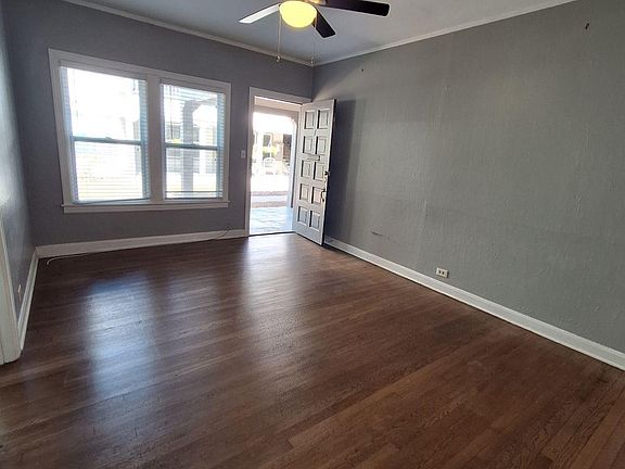 2nd image of 203 W Magnolia Ave APT 1