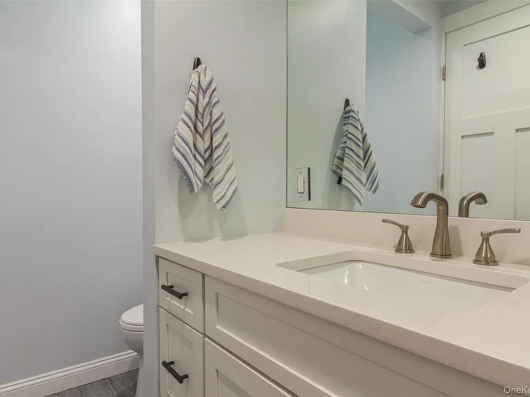 830 Shore Rd #4a & 4b — Photo 27