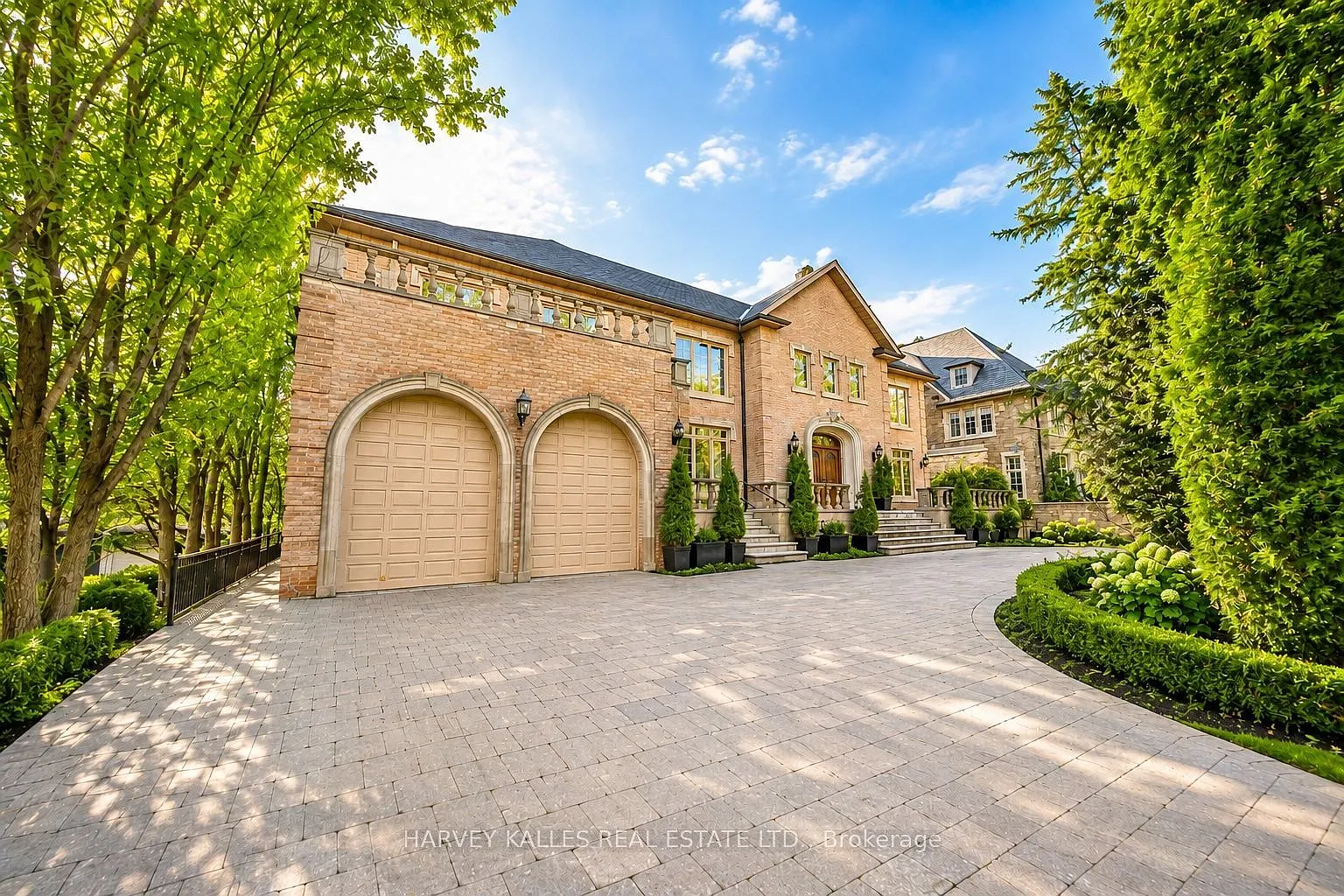 9 bed, $25,000 — Photo 1