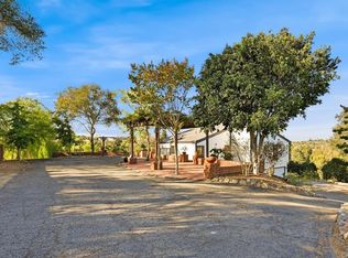 335 Morro Hills Rd, Fallbrook, CA 92028