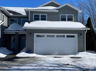 721 Eastgate Pl, Traverse City, MI 49686