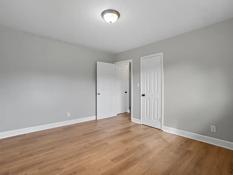 1300 Bailey St #1 — Photo 10
