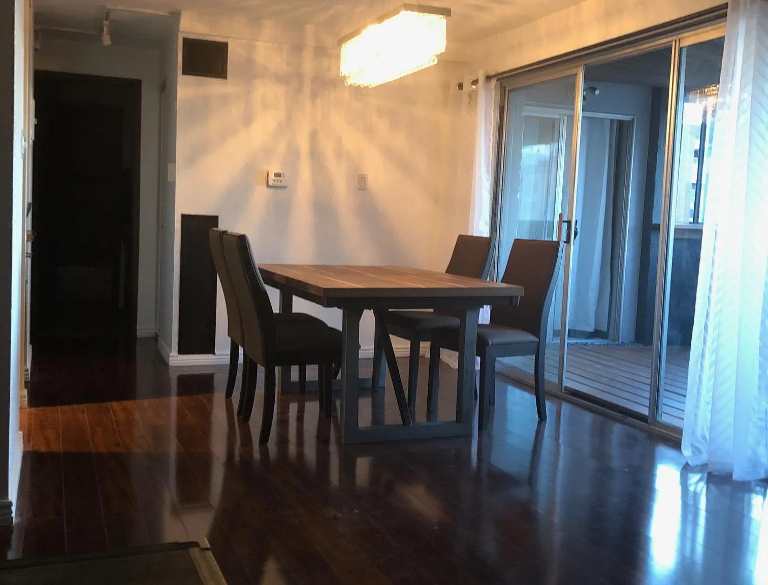2 bed, 1080 sqft, $2,250 — Photo 3