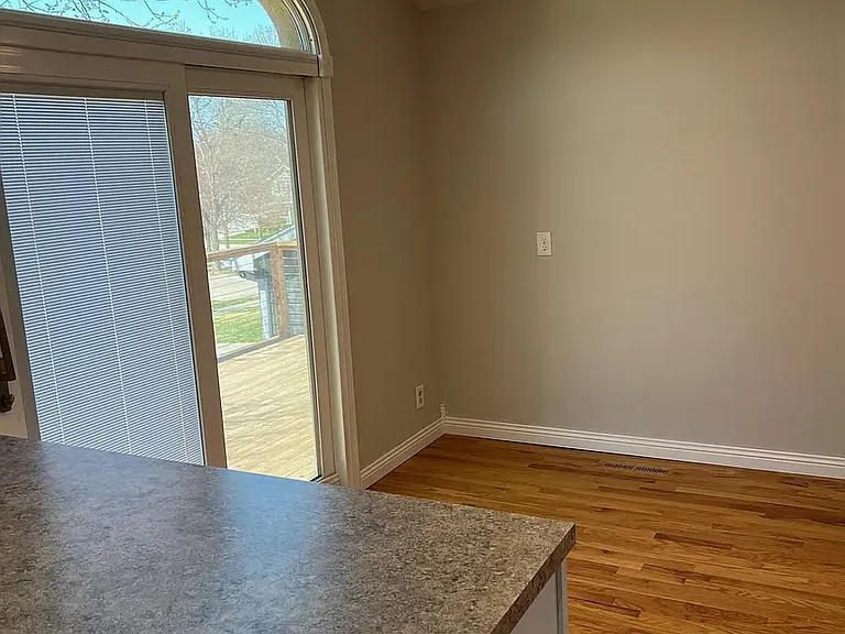 3400 Scottsdale Ln — Photo 7
