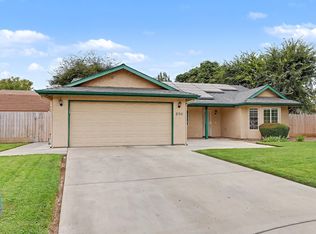 250 W Loyola Avenue, Visalia, CA 93277