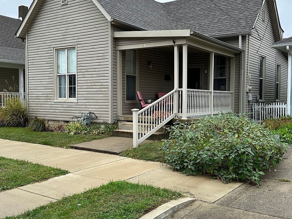 1st image of 214 W Jackson St