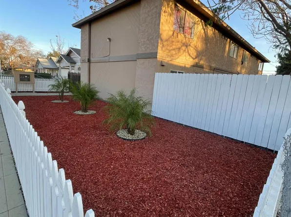 223-223 Monterey St, Bakersfield, CA 93305