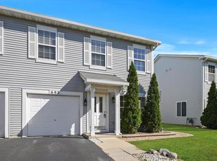 683 S Shannon Dr, Romeoville, IL 60446