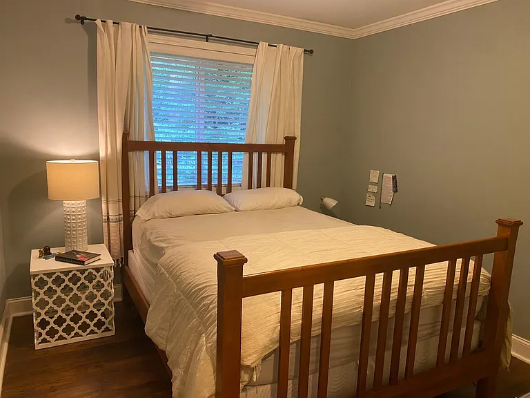 1067 Alta Ave NE #4 — Photo 13