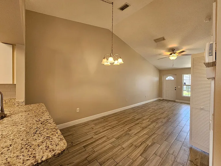 602 S Grand Hwy — Photo 13