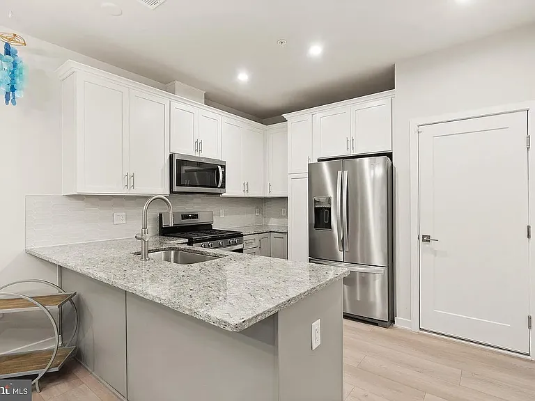7461 Backett Wood Ter #1213 — Photo 6