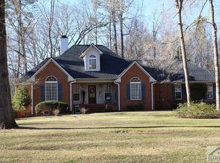 273 Hudson River Dr, Commerce, GA 30530