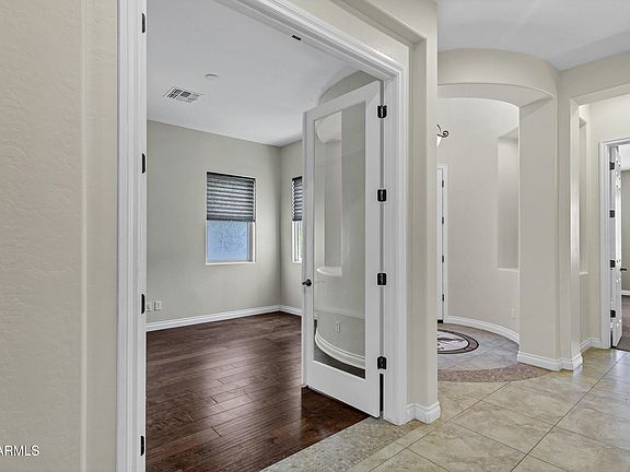 5th image of 1620 E SATTOO Way