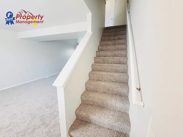 2062 N Gladewater Ave — Photo 3