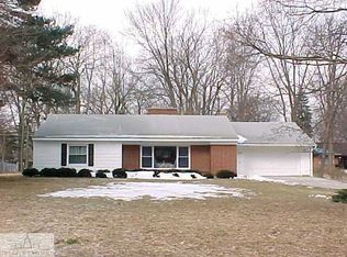 4705 Chippewa Dr, Okemos, MI 48864